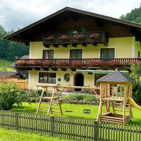 Couette-café Hinterkellaubauer Kuchl