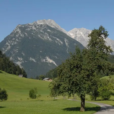 Couette-café Hinterkellaubauer 3*